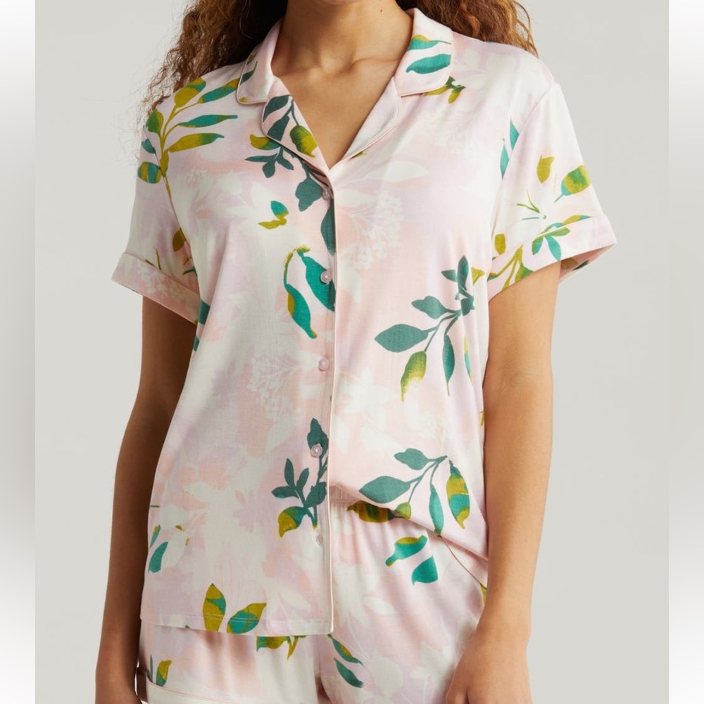 NWT Nordstrom Moonlight Pajama Top - Pink Daydream Floral. TOP ONLY - size Small